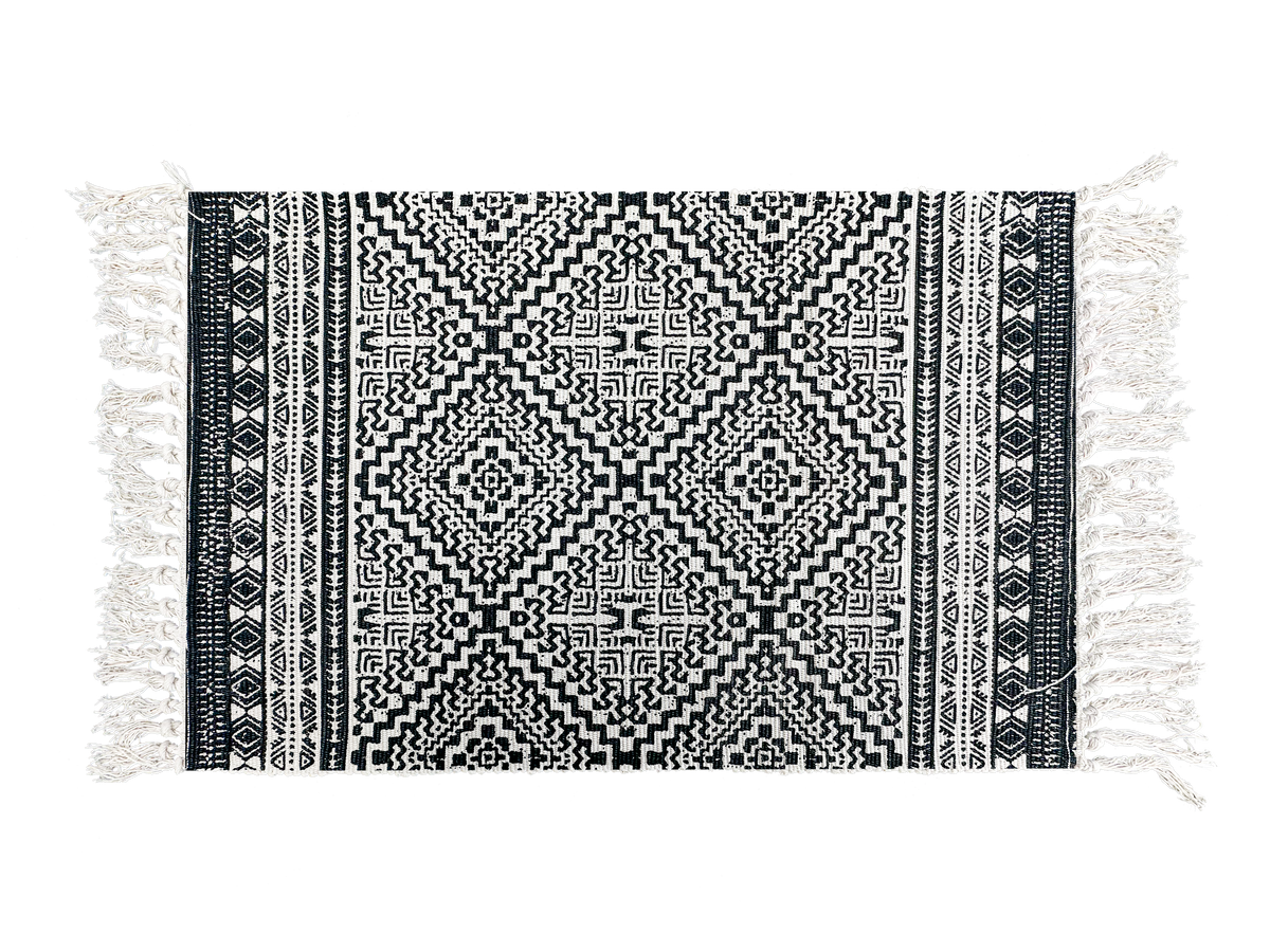 Black & White Geometric Layering Rug – Tribal Maze Pattern Accent Mat with Fringes for Porch, Entryway, or Kitchen